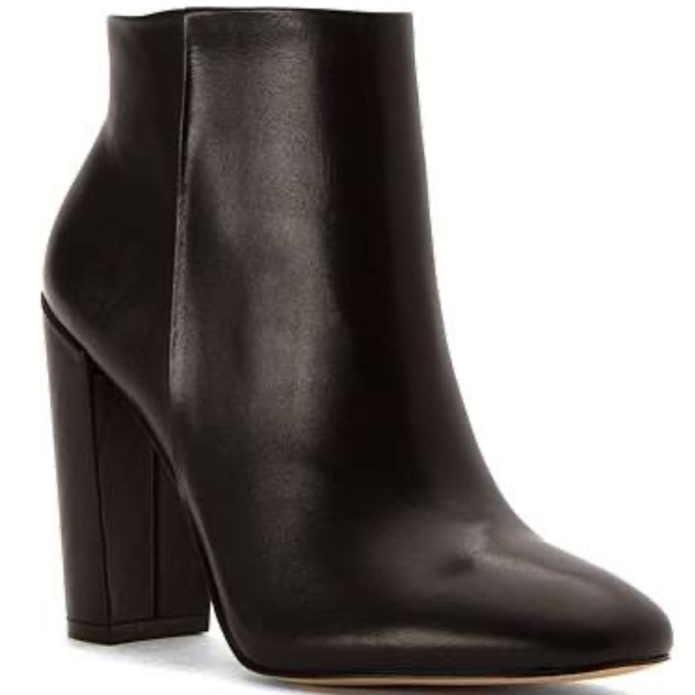Aldo Aravia Women Ankle Boots - Leather Black